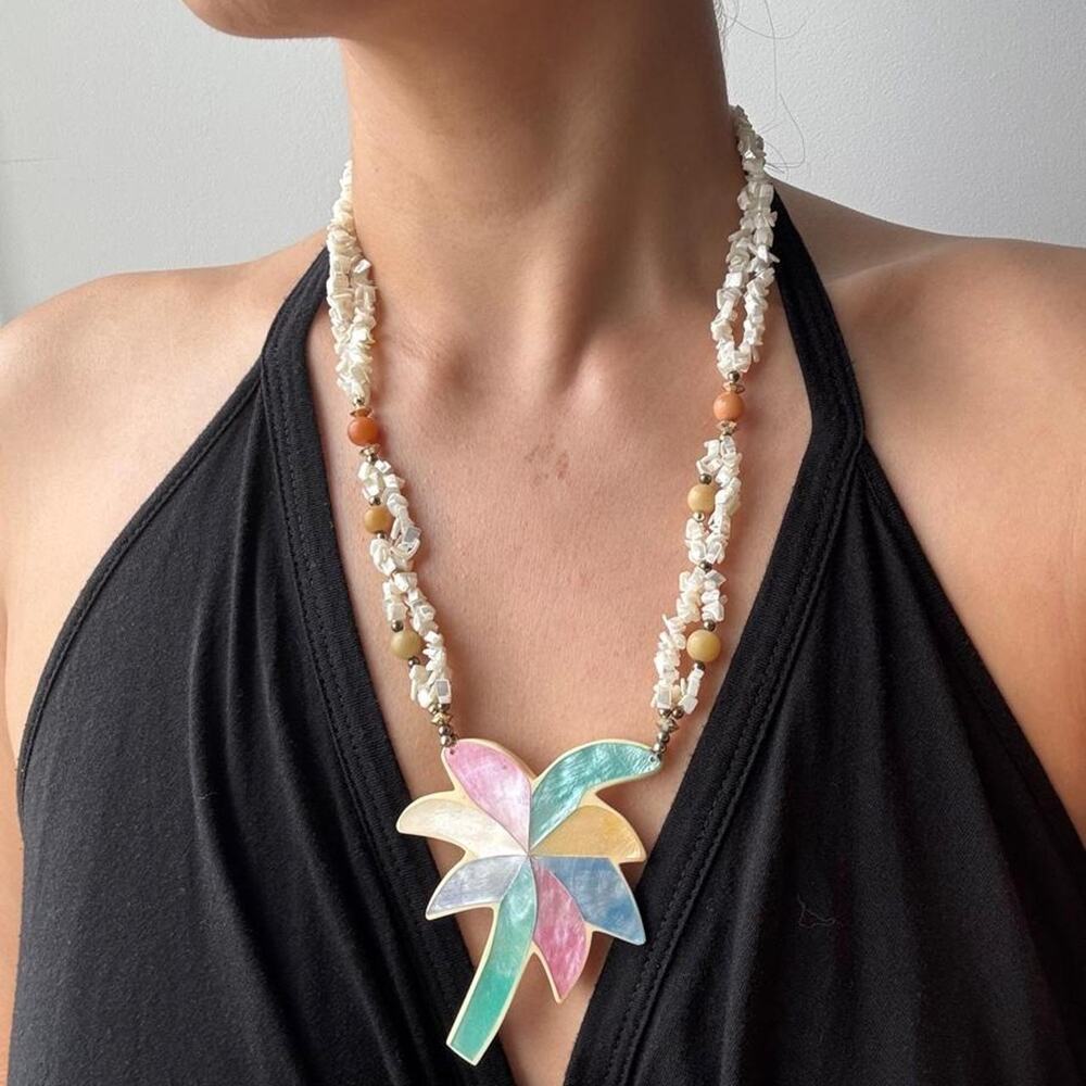 1980s Lee Sands Mother of Pearl Mosaic Palm Tree Pendant Necklace